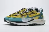 chaussures nike sacai vaporwaffle pas cher tour yellow stadium green